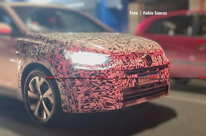 Pruebas de los nuevos Volkswagen híbridos T-Cross y Nivus en marcha