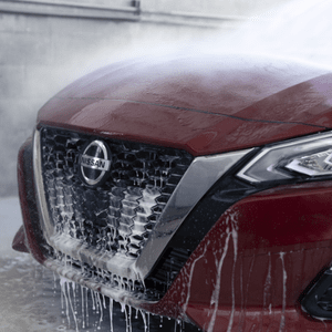 5 errores al lavar tu carro que podrían estar afectando su valor 4 lavado.2e16d0ba.fill 300x300 1