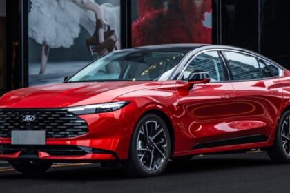 Ford Mondeo 2026: el sedán que renace en China y no se rinde a desaparecer