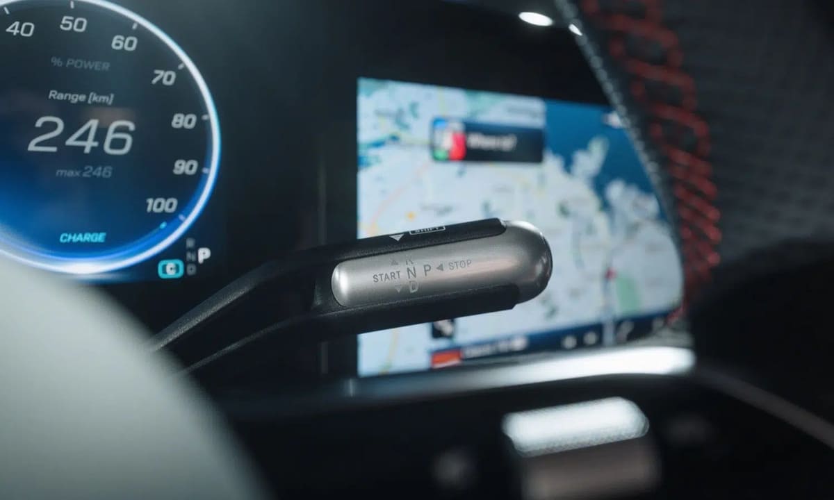 Mercedes Benz CLA Shooting Brake electrico 0004