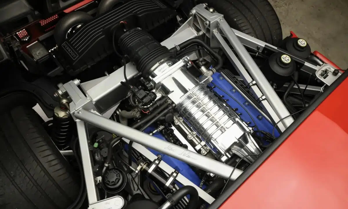 Ford GT de Paul Walker a subasta: vuelve locos a fanaticos y coleccionistas 5 Ford GT 2005 Paul Walker a subasta 0006